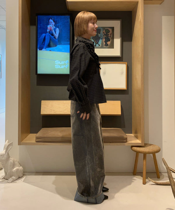 Hazukiさんの「BEAMS WOMEN｜フロッキー デニム ワイド パンツ」を使ったコーディネート