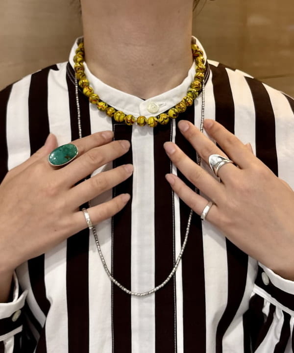 吉野 多恵さんの「BEAMS WOMEN｜HAVERSACK / ストライプ シャツ」を使ったコーディネート