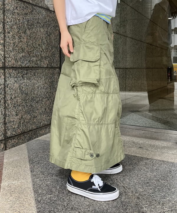 ばるたんさんの「BEAMS WOMEN｜Goodwear / カスタム ビッグ Tシャツ」を使ったコーディネート