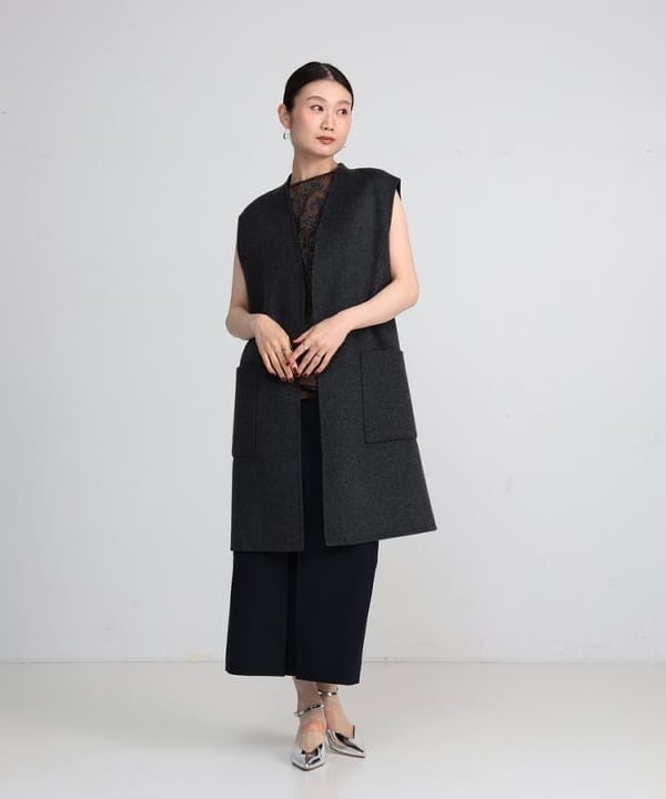 隈元 楓さんの「BEAMS WOMEN｜モールヤーン フラワー ブラウス」を使ったコーディネート