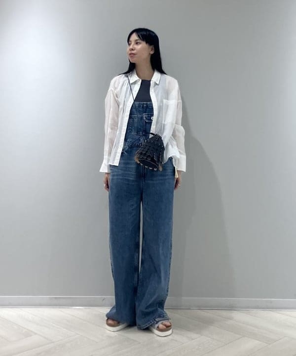 OSUMIさんの「BEAMS WOMEN｜upper hights / THE LEO サロペット」を使ったコーディネート