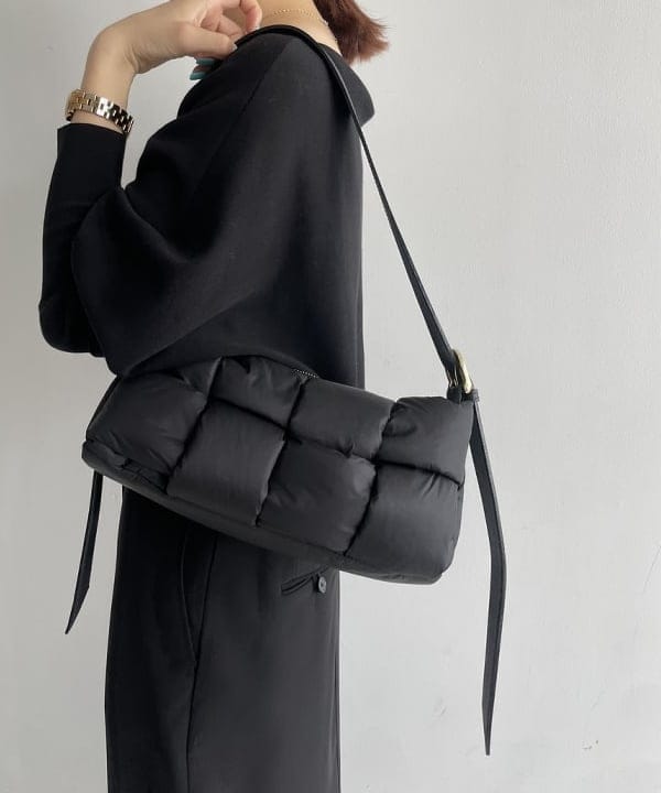 SAKAIさんの「BEAMS WOMEN｜ボートネック レディ ニット .M」を使ったコーディネート