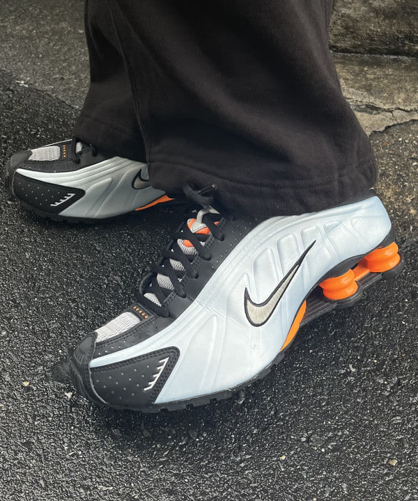 ゆいさんの「BEAMS WOMEN｜GHOSPELL / Runa Blouse」を使ったコーディネート