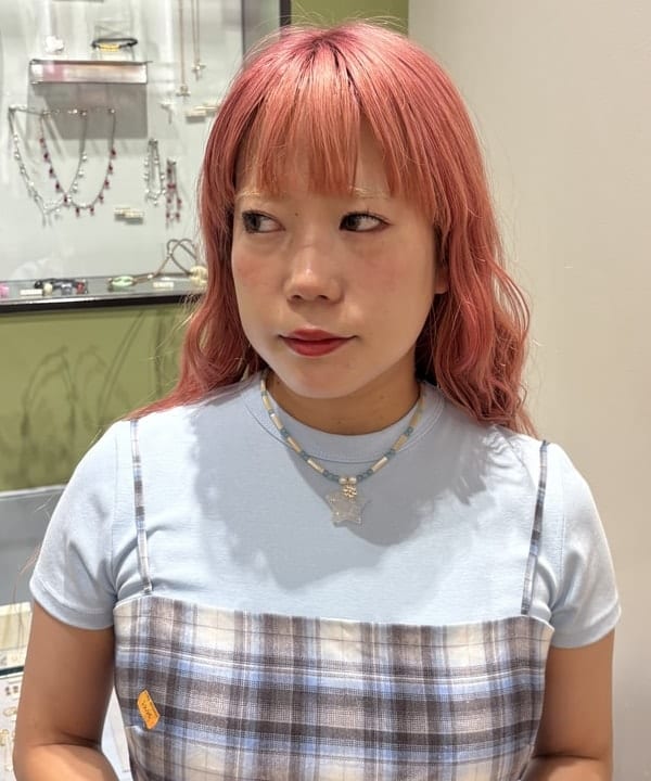 オカベ　アヤカさんの「BEAMS WOMEN｜レースアップ ウエスタン ブーツ」を使ったコーディネート