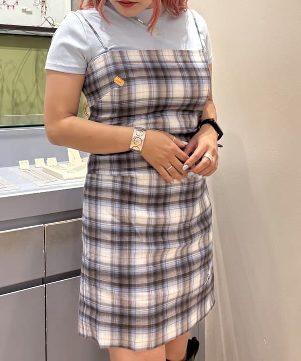 オカベ　アヤカさんの「BEAMS WOMEN｜レースアップ ウエスタン ブーツ」を使ったコーディネート