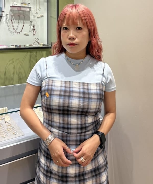 オカベ　アヤカさんの「BEAMS WOMEN｜レースアップ ウエスタン ブーツ」を使ったコーディネート