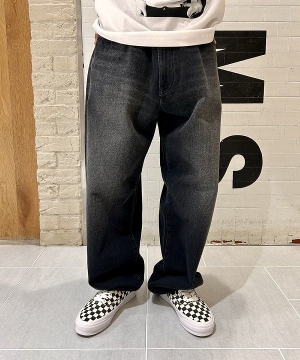 Shutoさんの「BEAMS WOMEN｜【別注】Champion × SONIC YOUTH / SHORT SLEEVE T-SHIRT 25SS」を使ったコーディネート