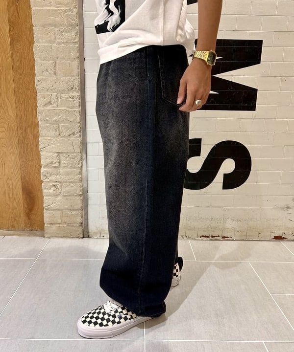 Shutoさんの「BEAMS WOMEN｜【別注】Champion × SONIC YOUTH / SHORT SLEEVE T-SHIRT 25SS」を使ったコーディネート