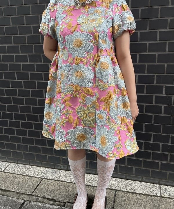 chikaさんの「BEAMS WOMEN｜sister jane / Alegria Jacquard mini Dress」を使ったコーディネート