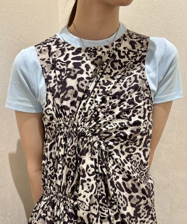 はやしあかねさんの「BEAMS WOMEN｜GHOSPELL / Mattie Midi Dress」を使ったコーディネート