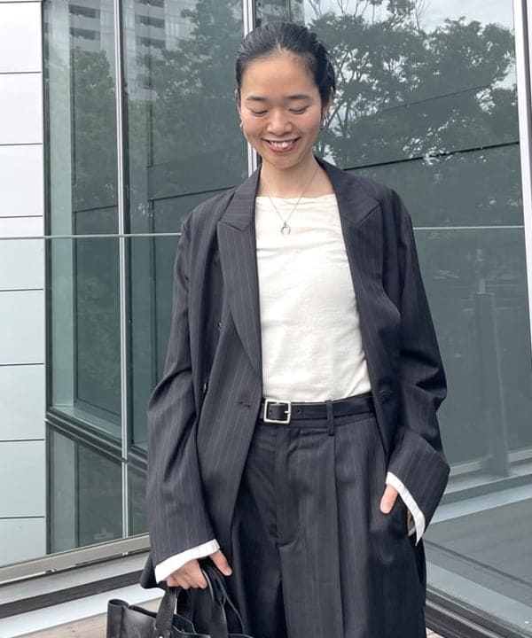 津藤 理佐子さんの「BEAMS WOMEN｜Paraboot / 別注 BAHAMAS」を使ったコーディネート