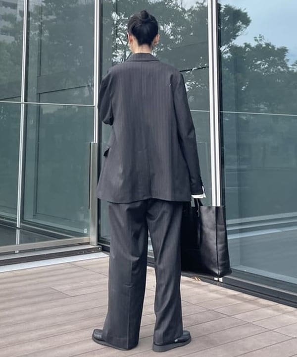 津藤 理佐子さんの「BEAMS WOMEN｜Paraboot / 別注 BAHAMAS」を使ったコーディネート