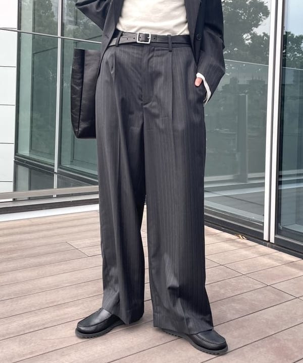 津藤 理佐子さんの「BEAMS WOMEN｜Paraboot / 別注 BAHAMAS」を使ったコーディネート