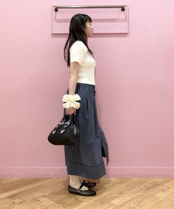 晶さんの「BEAMS WOMEN｜ハーフスリーブ ジップ ポロ カーディガン」を使ったコーディネート