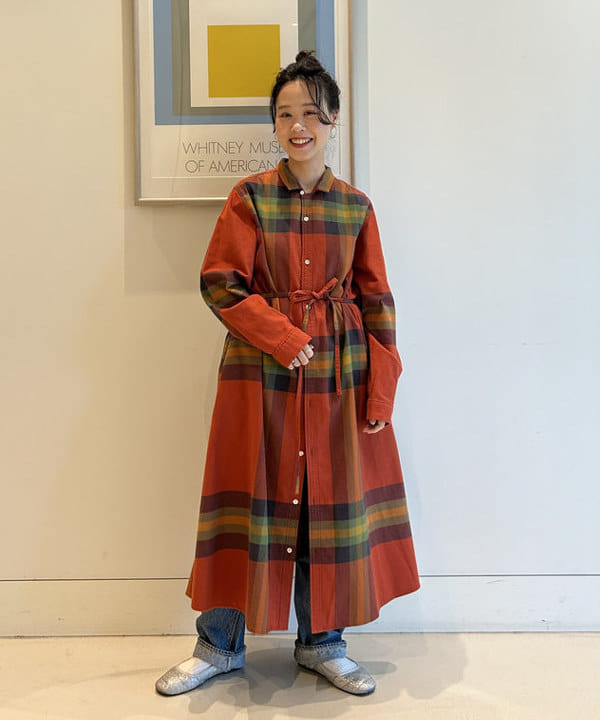 清水 彩乃さんの「BEAMS WOMEN｜コットン ミリタリー フード ジャケット」を使ったコーディネート