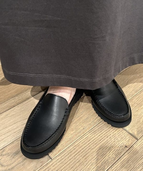 ando naoさんの「BEAMS WOMEN｜【別注】Paraboot / BAHAMAS」を使ったコーディネート