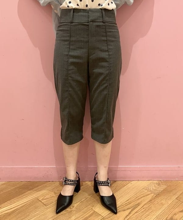 晶さんの「BEAMS WOMEN｜GHOSPELL / Runa Blouse」を使ったコーディネート