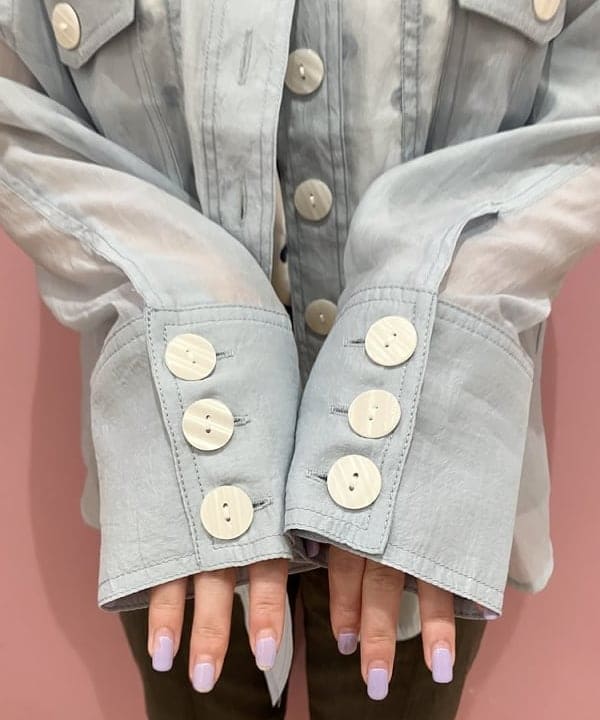 晶さんの「BEAMS WOMEN｜GHOSPELL / Runa Blouse」を使ったコーディネート