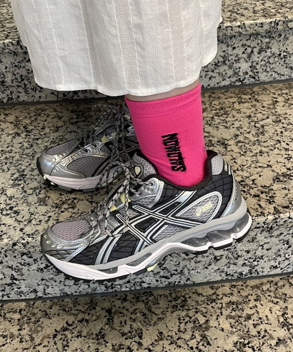 まゆちゃんさんの「BEAMS WOMEN｜ASICS / GEL-NIMBUS 10.1」を使ったコーディネート