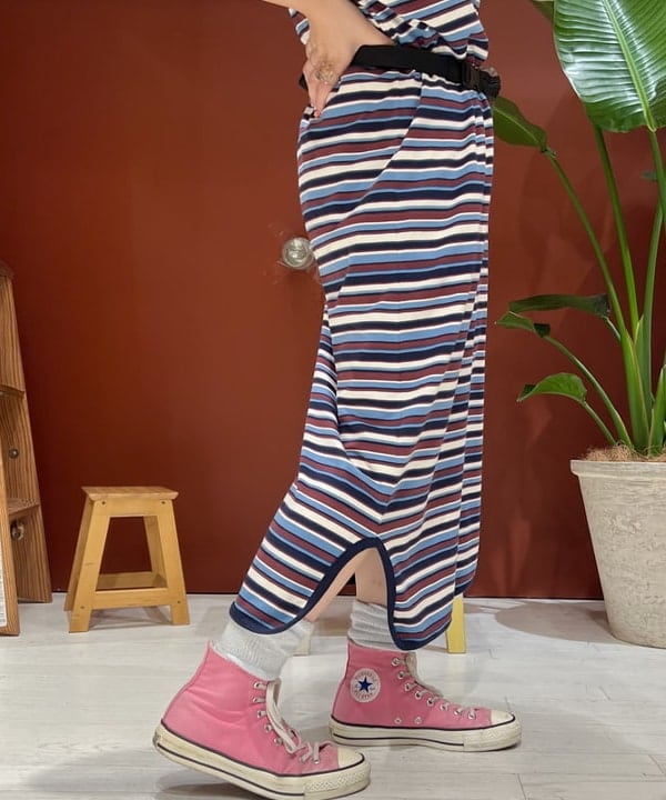 エノモト アミさんの「BEAMS WOMEN｜ナンバリング プリント フットボール ショートスリーブ」を使ったコーディネート