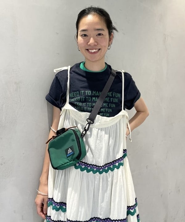 津藤 理佐子さんの「BEAMS WOMEN｜【別注】GREGORY / VINTAGE MINI MISSION PACK」を使ったコーディネート