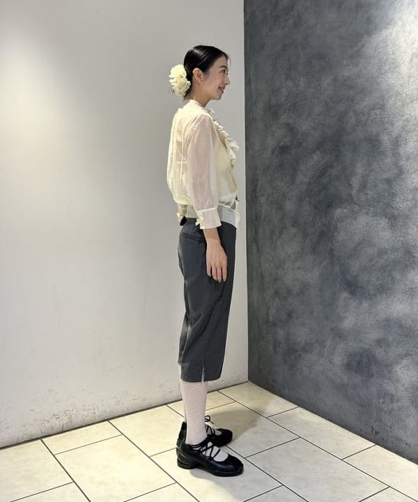 ササキさんの「BEAMS WOMEN｜ストレッチ カプリ パンツ」を使ったコーディネート