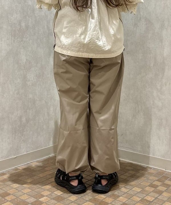 サイトウ　トモミさんの「BEAMS WOMEN｜【別注】GREGORY / VINTAGE DITCH DAY」を使ったコーディネート