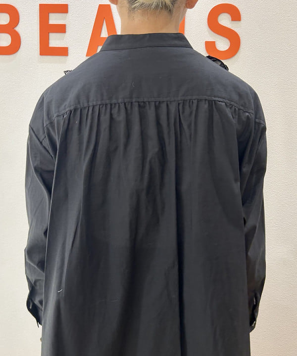 MATSUMOTO AMIさんの「BEAMS WOMEN｜【別注】TORI-TO / リボン シャツ」を使ったコーディネート