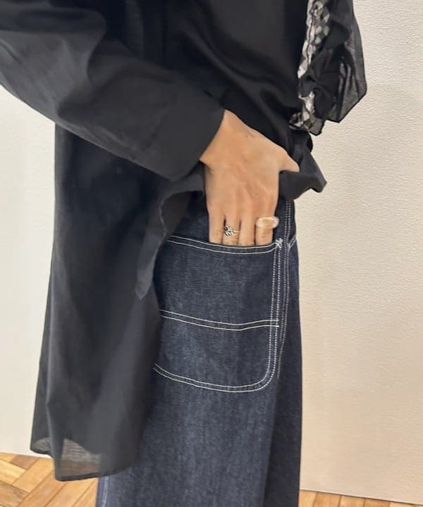 MATSUMOTO AMIさんの「BEAMS WOMEN｜【別注】TORI-TO / リボン シャツ」を使ったコーディネート