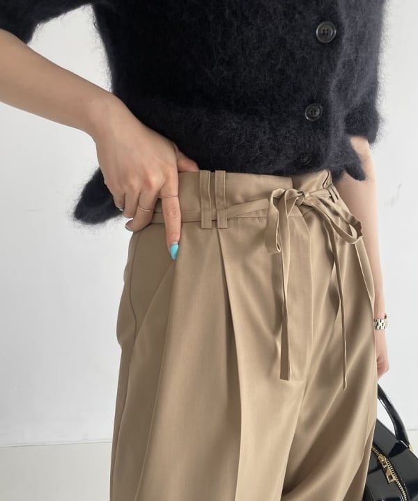 SAKAIさんの「BEAMS WOMEN｜モヘヤ ハーフスリーブ 2WAY プルオーバー」を使ったコーディネート