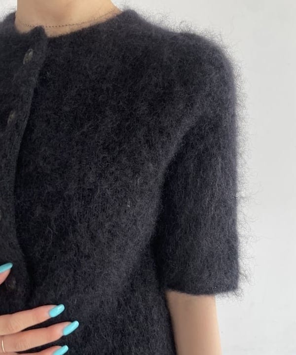 SAKAIさんの「BEAMS WOMEN｜モヘヤ ハーフスリーブ 2WAY プルオーバー」を使ったコーディネート