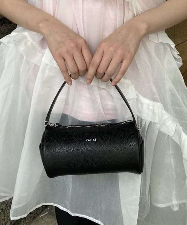 加歩さんの「BEAMS WOMEN｜【別注】GOOD ROCK SPEED / LIFE PC 箔プリント Tシャツ」を使ったコーディネート