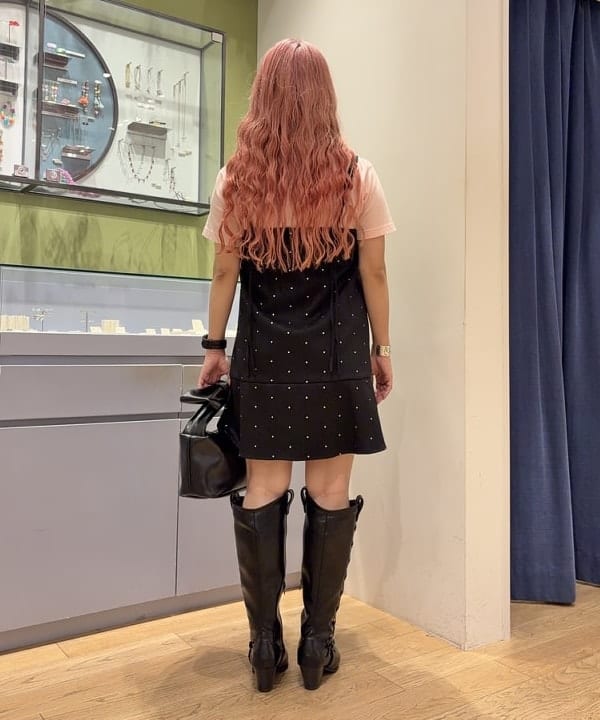 オカベ　アヤカさんの「BEAMS WOMEN｜ドットプリント ミニ キャミワンピース」を使ったコーディネート