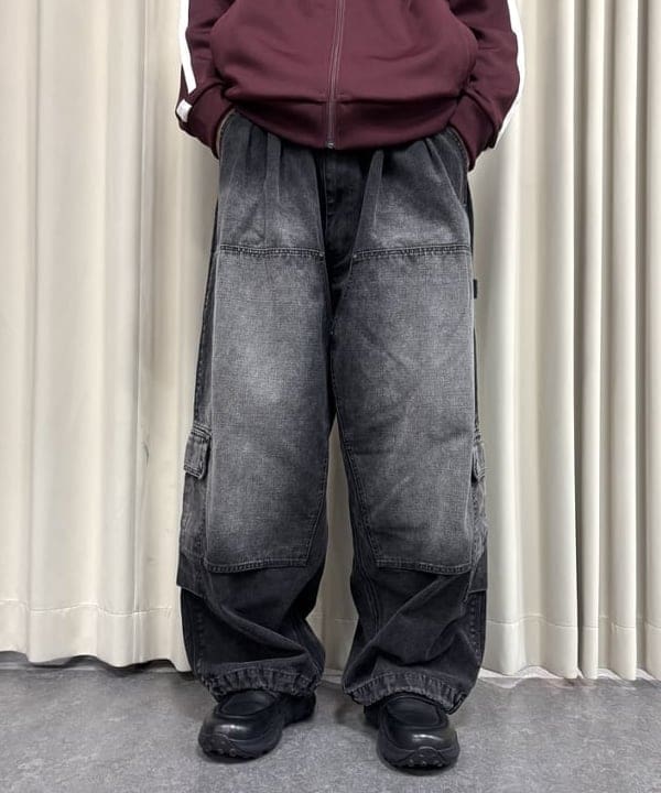 中嶋 大介さんの「BEAMS WOMEN｜ワイドストレート ダック ダブルニー カーゴパンツ」を使ったコーディネート