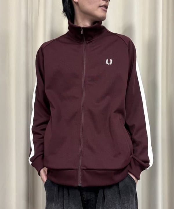 中嶋 大介さんの「BEAMS WOMEN｜ワイドストレート ダック ダブルニー カーゴパンツ」を使ったコーディネート