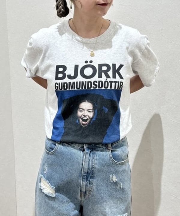 YABUさんの「BEAMS WOMEN｜ショルダーパッド フレンチスリーブ シャツ」を使ったコーディネート