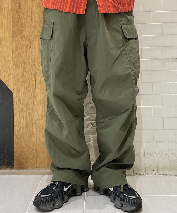 マツミヤさんの「BEAMS WOMEN｜ドビーストライプ オープンカラーシャツ」を使ったコーディネート