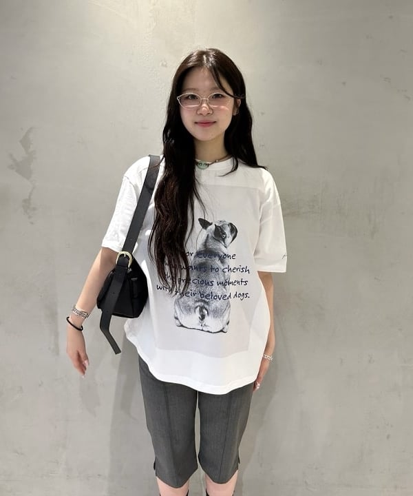 桃羽さんの「BEAMS WOMEN｜ストレッチ カプリ パンツ」を使ったコーディネート