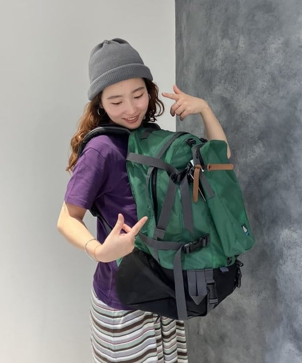 モモさんの「BEAMS WOMEN｜organicsta / 2ロール ビーニー」を使ったコーディネート