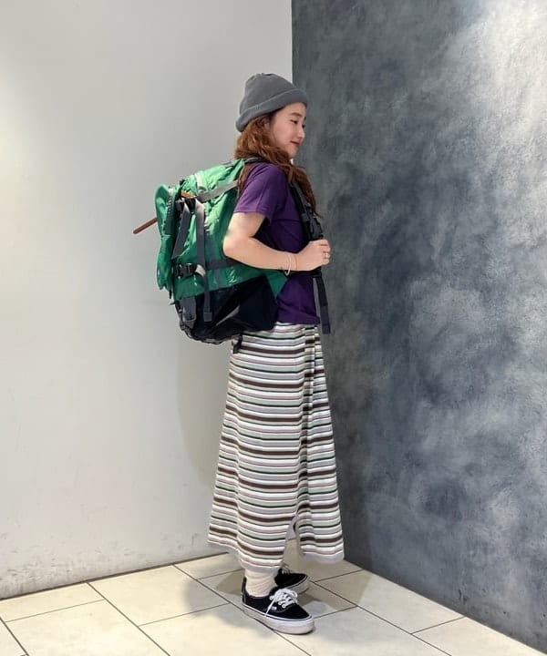 モモさんの「BEAMS WOMEN｜organicsta / 2ロール ビーニー」を使ったコーディネート