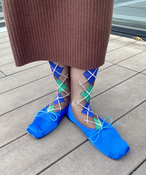 水野 萌香さんの「BEAMS WOMEN｜ストライプ ジップ シャツ」を使ったコーディネート