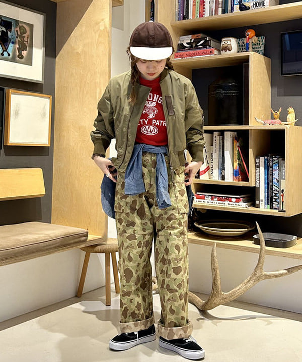 ナツハさんの「BEAMS WOMEN｜デタッチ スリーブ ミリタリー ブルゾン」を使ったコーディネート