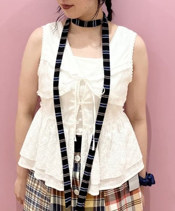 晶さんの「BEAMS WOMEN｜マドラス チェック クレイジー スカート」を使ったコーディネート