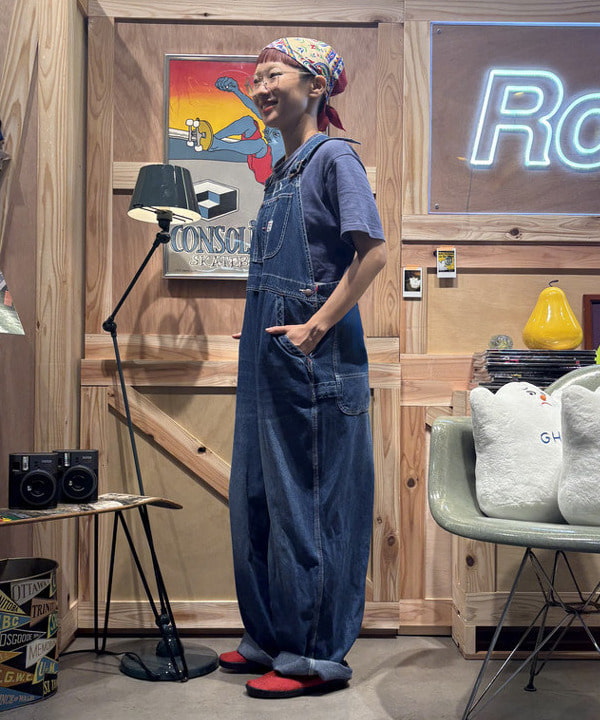 みりさんの「【別注】BIGMAC / デニム オーバーオール 25SS」を使ったコーディネート