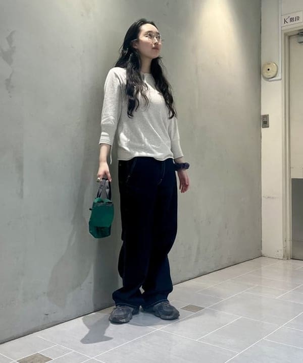 髙田 ユウさんの「BEAMS WOMEN｜【別注】Healthknit / BB ヘンリーネック Tシャツ ７分袖」を使ったコーディネート