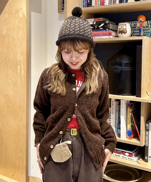 ナツハさんの「BEAMS WOMEN｜【別注】Nor’Easterly / シェットランド シャギー カーディガン 25F」を使ったコーディネート