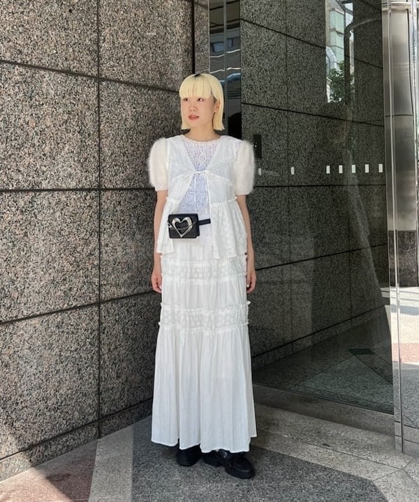 あさひさんの「BEAMS WOMEN｜レース キリカエ ティアード スカート」を使ったコーディネート