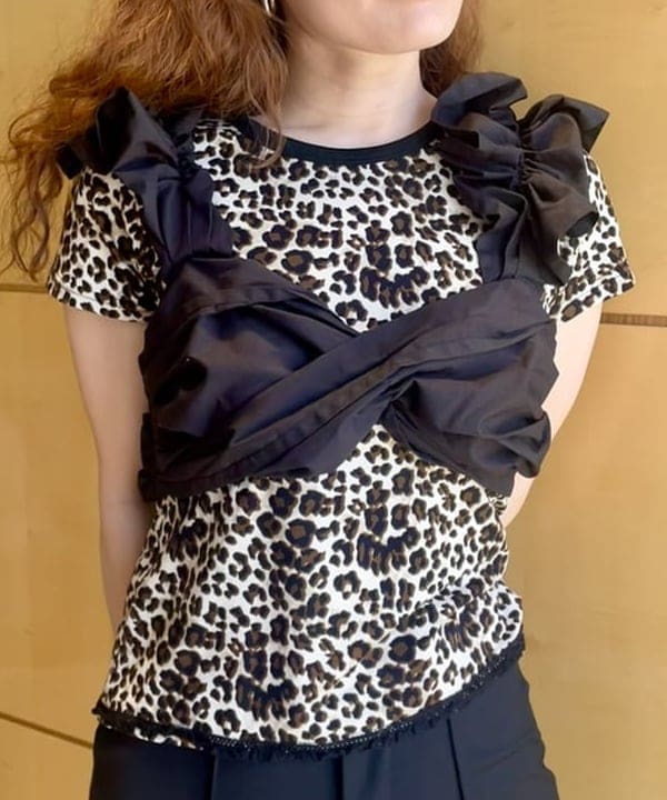 ハルキ　モモナさんの「BEAMS WOMEN｜ストレッチ カプリ パンツ」を使ったコーディネート