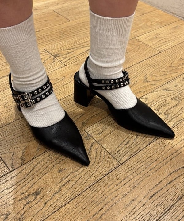 山本 里南さんの「BEAMS WOMEN｜ストレッチ カプリ パンツ」を使ったコーディネート