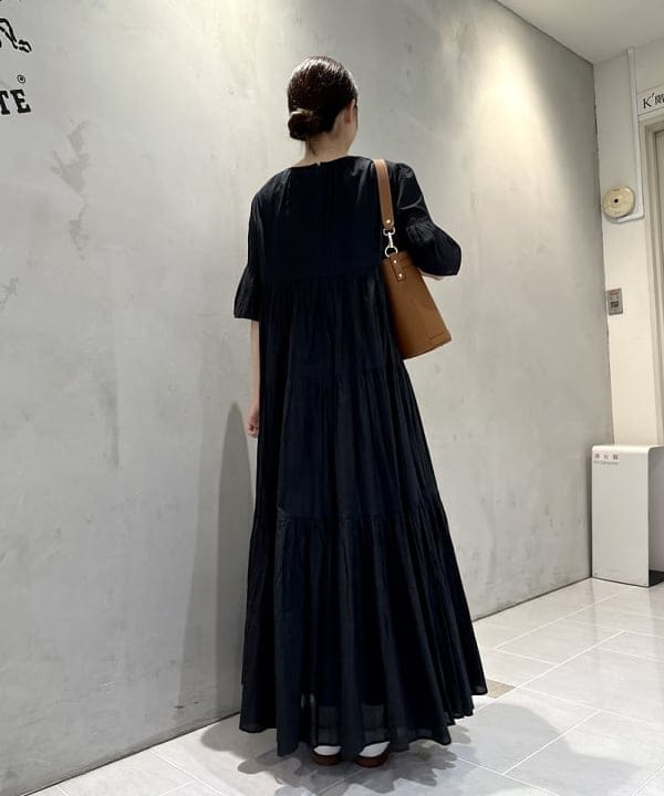 ヒライさんの「BEAMS WOMEN｜MARIHA / 春のすずらん ソリッド ワンピース」を使ったコーディネート